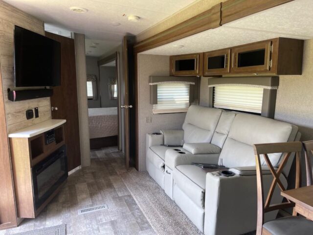 2020 FOREST RIVER 2608BS ROCKWOOD ULTRA LITE